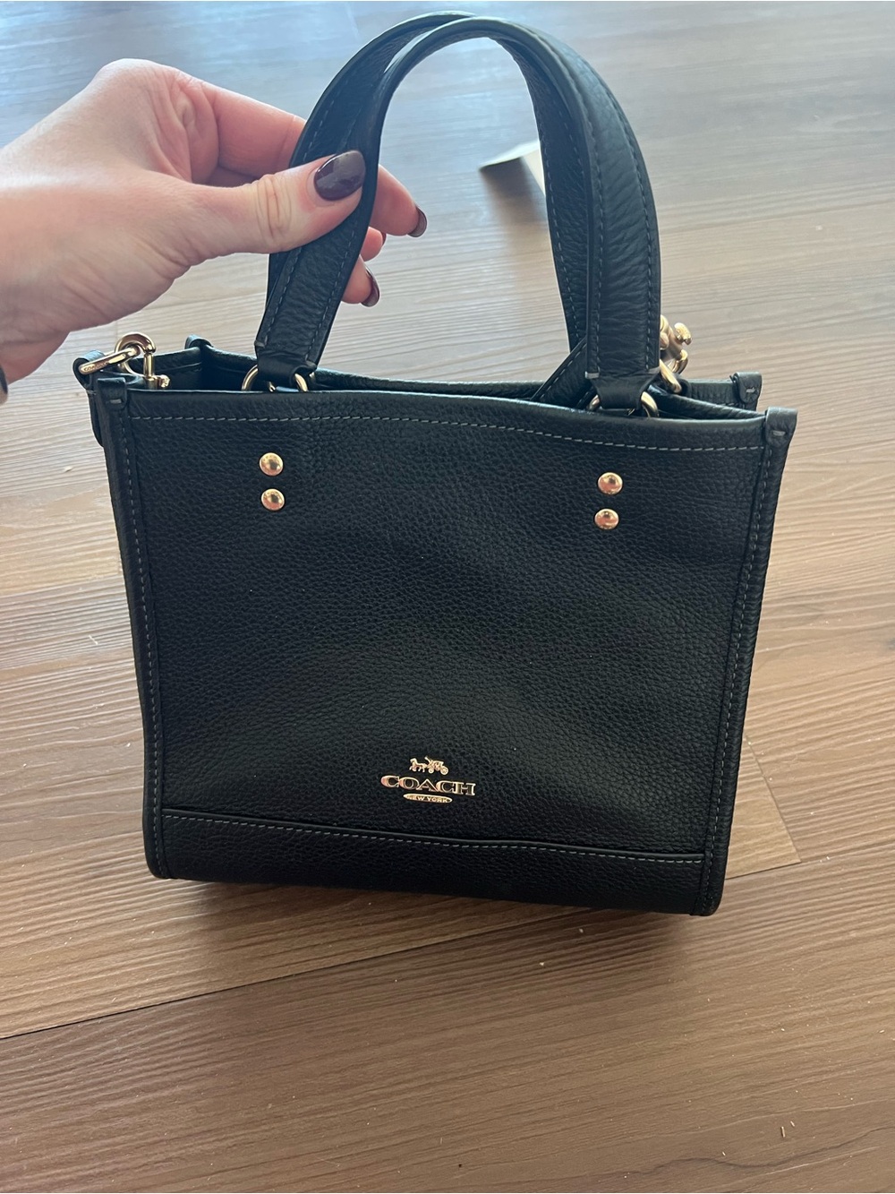 Coach Dempsey Tote Bag 22 in great condition
